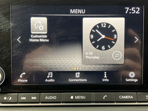 Used 2024 Nissan Rogue S FWD image 50