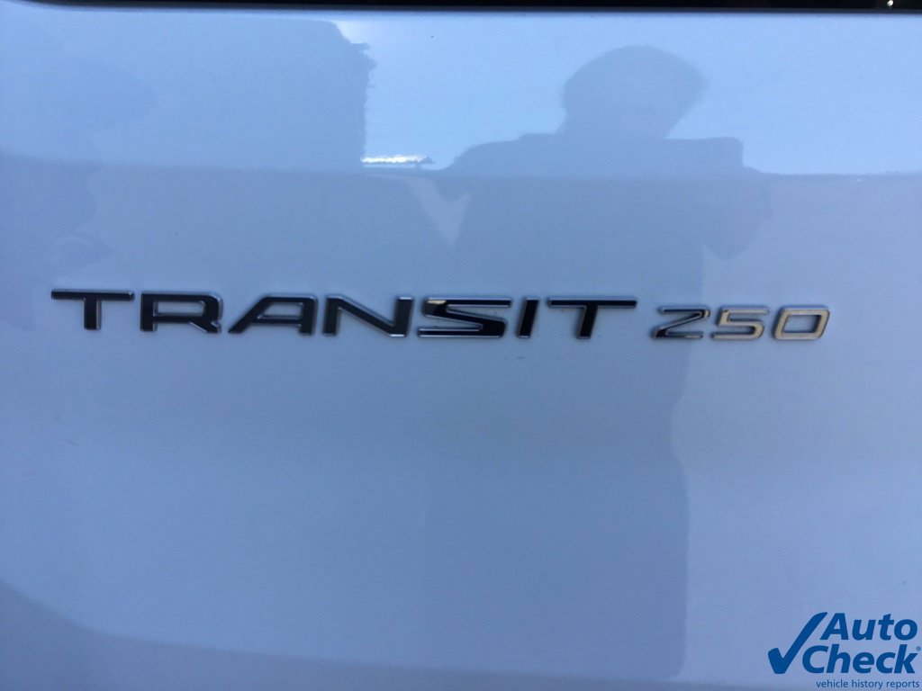 Used 2020 Ford Transit 250 Medium Roof w/ Load Area Protection Package RWD image 20