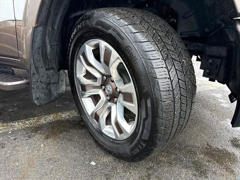 Used 2021 RAM 1500 Limited w/ Trailer Tow Group image 29