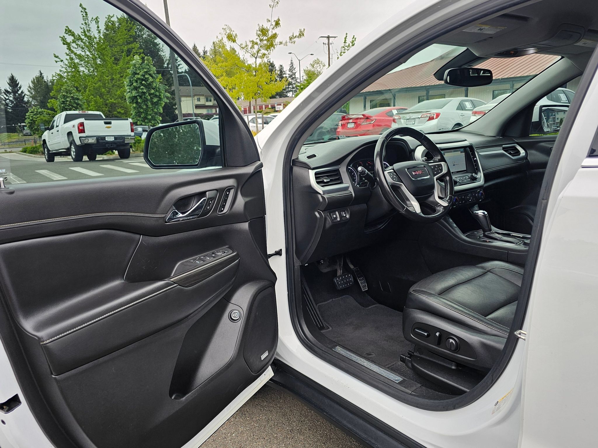 Used 2019 GMC Acadia SLT AWD/4WD image 28