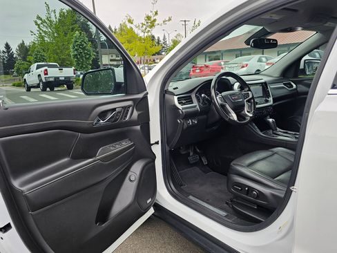 Used 2019 GMC Acadia SLT AWD/4WD image 28