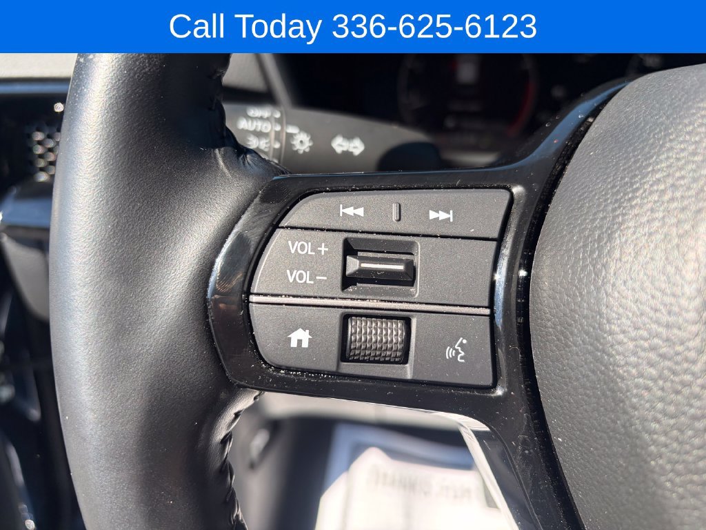 Used 2025 Honda CR-V EX-L image 15