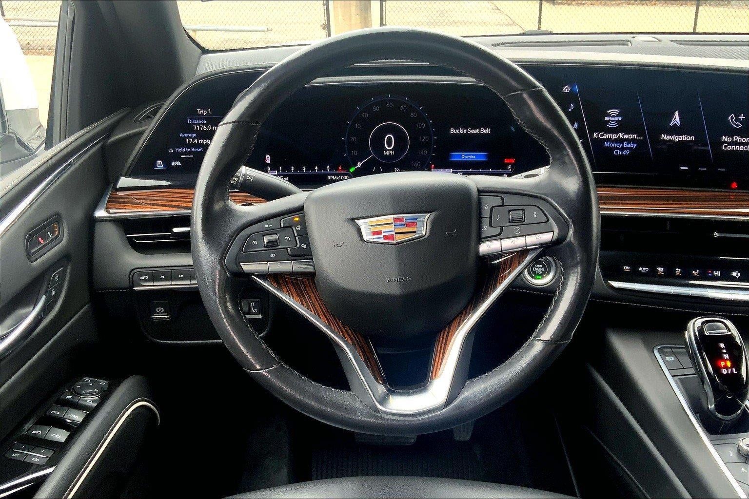 Used 2022 Cadillac Escalade Luxury AWD/4WD image 5