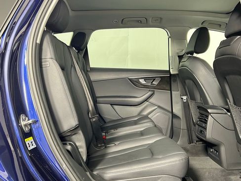 Used 2023 Audi Q7 2.0T Premium w/ Convenience Package image 13