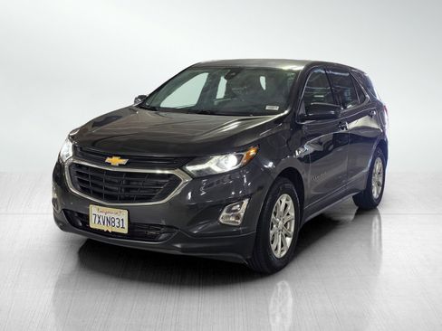 Used 2020 Chevrolet Equinox LT image 3