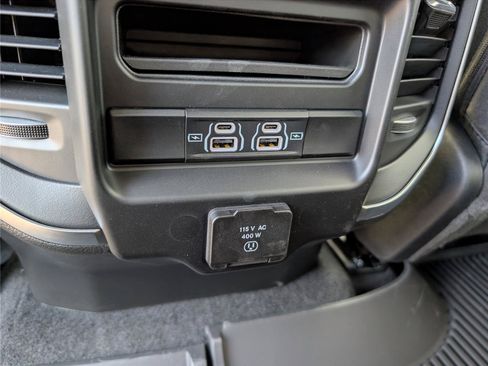 New 2026 RAM 1500 Big Horn AWD/4WD image 11