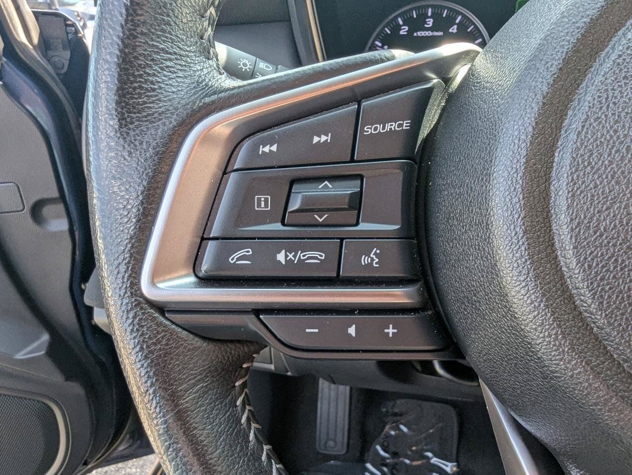 Used 2023 Subaru Outback Premium AWD/4WD image 14