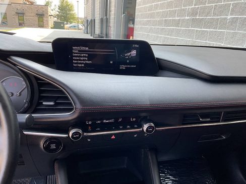 Used 2025 MAZDA MAZDA3 s AWD/4WD image 32