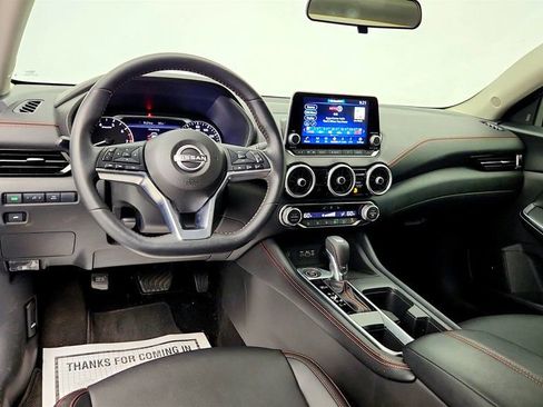 Used 2024 Nissan Sentra SR w/ SR Premium Package FWD image 13