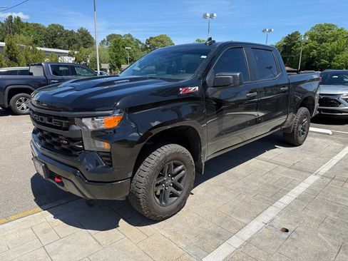 Used 2025 Chevrolet Silverado 1500 Custom Trail Boss image 1