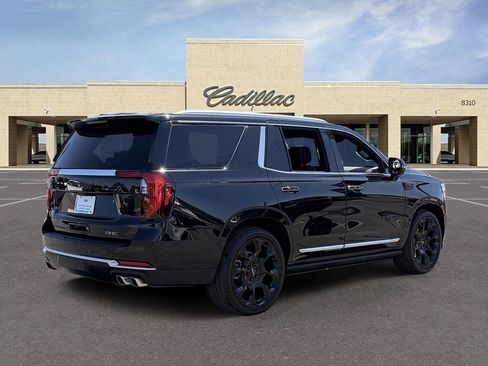Used 2025 GMC Yukon Denali w/ Denali Reserve Package AWD/4WD image 5