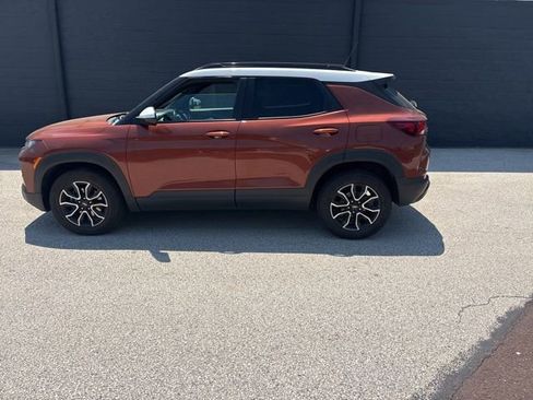 Used 2021 Chevrolet TrailBlazer ACTIV w/ Sun and Liftgate Package AWD/4WD image 1