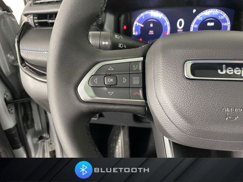 New 2026 Jeep Compass Limited image 21