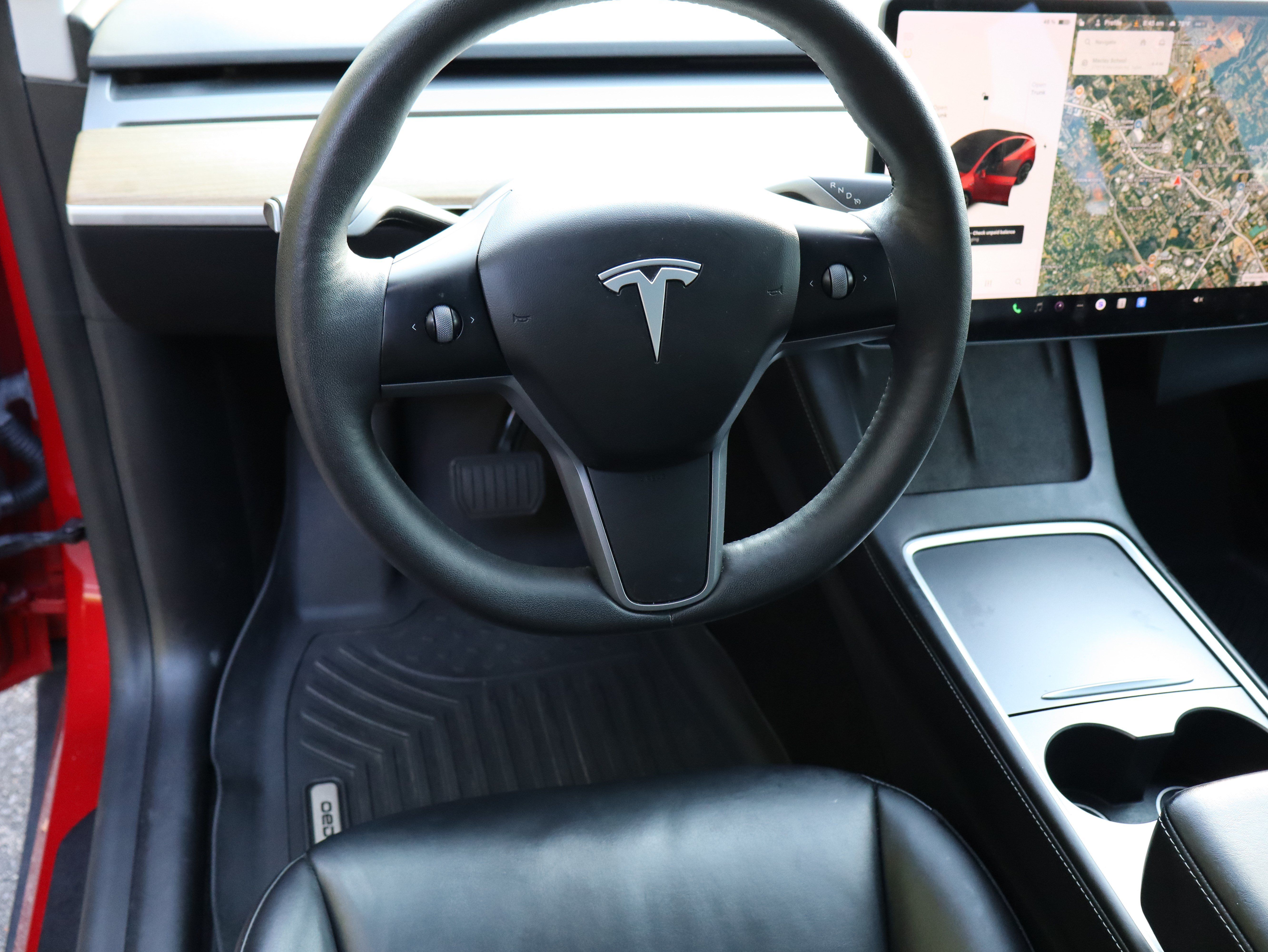 Used 2021 Tesla Model Y Long Range AWD/4WD image 22