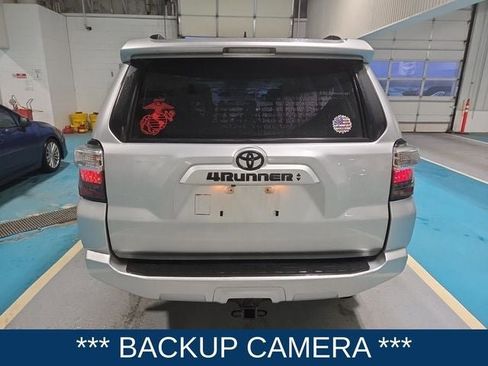 Used 2020 Toyota 4Runner SR5 Premium w/ Moonroof Package image 4