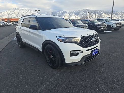 Used 2023 Ford Explorer ST w/ Equipment Group 401A image 3