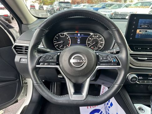 Used 2023 Nissan Altima 2.5 SL image 49