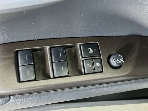 Used 2023 Toyota Camry LE image 20