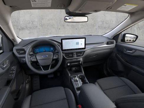 New 2025 Ford Escape SE image 9