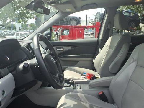 Used 2020 Honda Pilot Elite image 22
