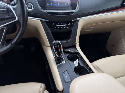Used 2019 Cadillac XT5 Luxury FWD image 15