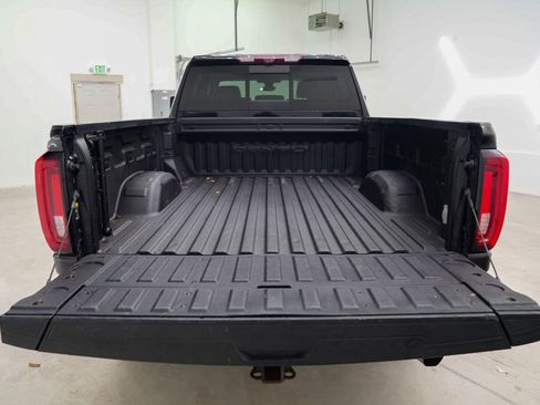 Used 2020 GMC Sierra 2500 Denali w/ Denali Ultimate Package image 6