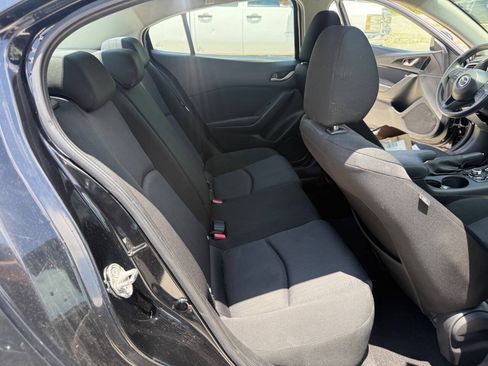 Used 2015 MAZDA MAZDA3 i Sport FWD image 28
