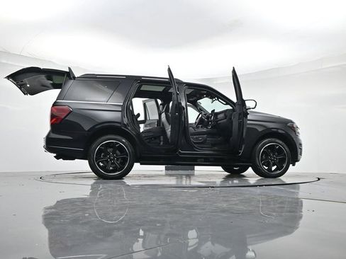 Certified 2024 Ford Expedition Limited image 53