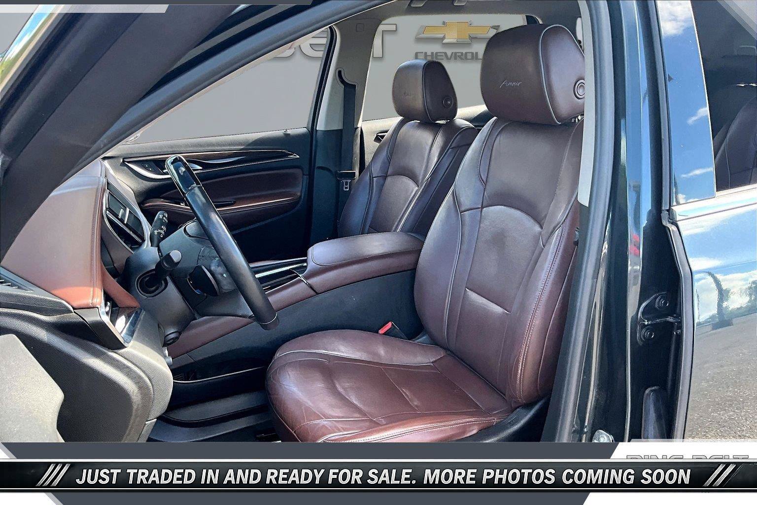 Used 2019 Buick Enclave Avenir w/ Avenir Technology Package FWD image 18