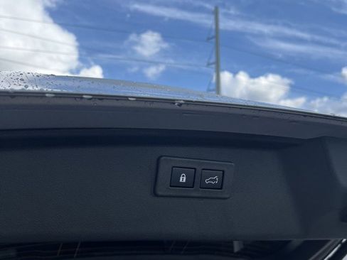 New 2025 Subaru Outback Limited w/ Popular Package #2 image 11