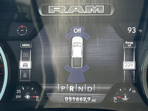 Used 2024 RAM 2500 Laramie AWD/4WD image 25