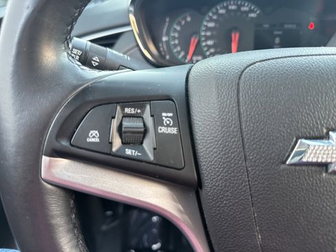 Used 2019 Chevrolet Trax LT w/ LT Convenience Package image 20