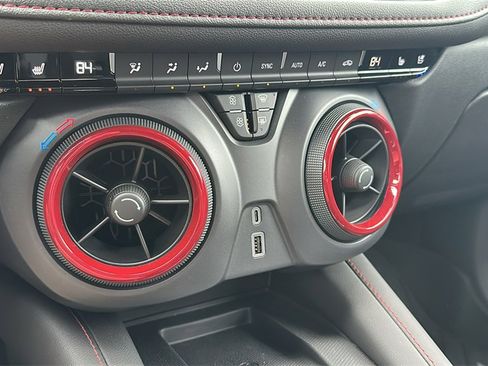 Certified 2025 Chevrolet Blazer RS w/ Driver Confidence II Package image 23