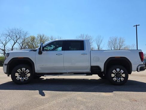 New 2026 GMC Sierra 2500 Denali image 15