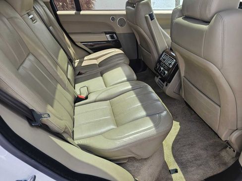 Used 2017 Land Rover Range Rover HSE image 22