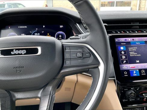 Used 2023 Jeep Grand Cherokee Limited w/ Trailer Tow Prep Group (B) image 20