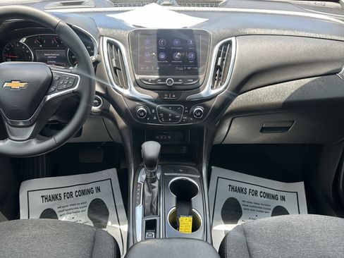 Certified 2024 Chevrolet Equinox LT FWD image 15