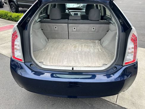 Used 2012 Toyota Prius Two FWD image 25