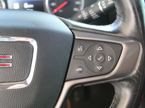 Used 2020 GMC Acadia AT4 w/ Driver Alert Package II AWD/4WD image 43