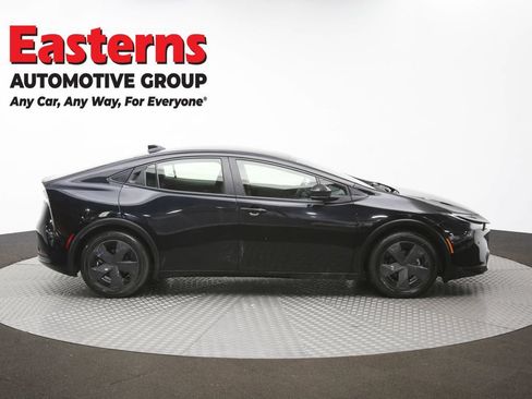 Used 2023 Toyota Prius LE FWD image 43