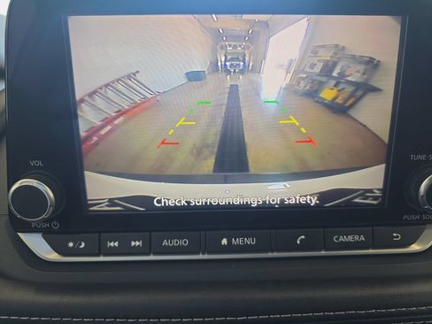 Used 2023 Nissan Rogue S FWD image 22