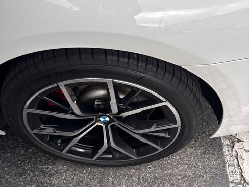 Used 2023 BMW 540i w/ M Sport Package RWD image 6