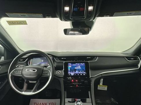 New 2026 Jeep Grand Cherokee Laredo X AWD/4WD image 16
