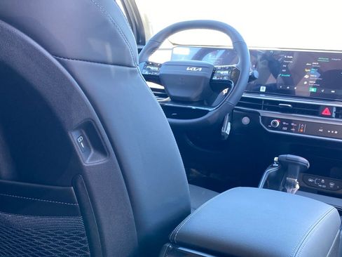 New 2026 Kia Sorento S FWD image 27