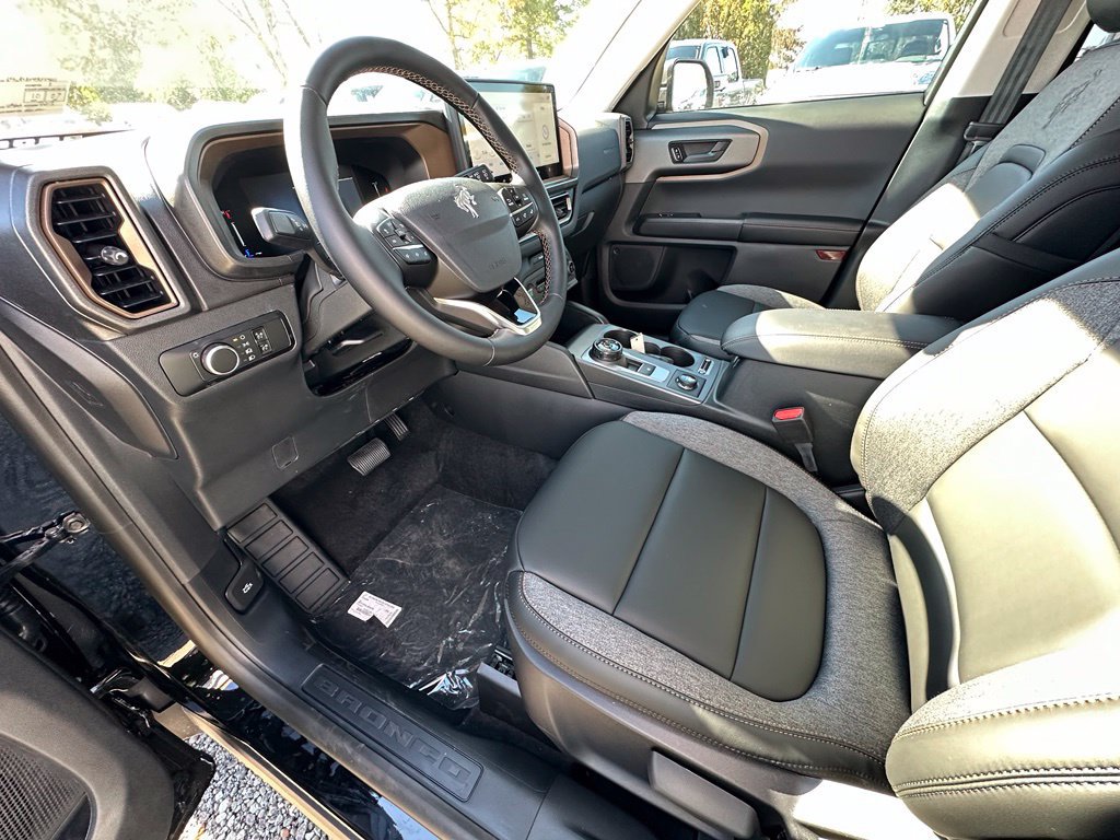 New 2026 Ford Bronco Sport Big Bend w/ Bronze Package AWD/4WD image 16