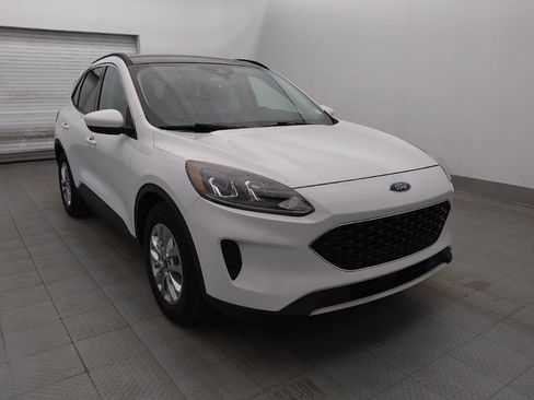 Used 2020 Ford Escape SE FWD image 13