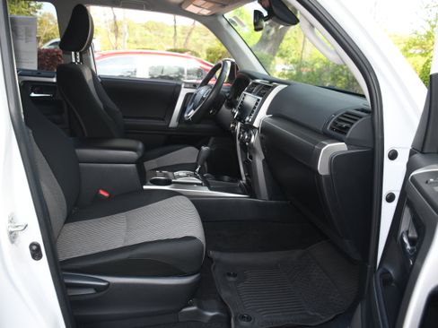 Used 2024 Toyota 4Runner SR5 image 19