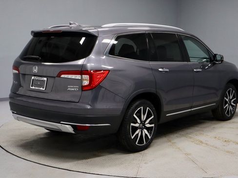 Used 2022 Honda Pilot Touring image 12