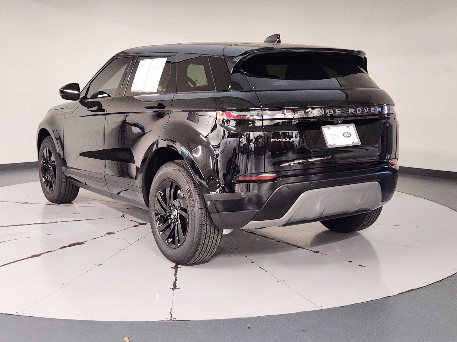 Used 2026 Land Rover Range Rover Evoque S AWD/4WD image 6