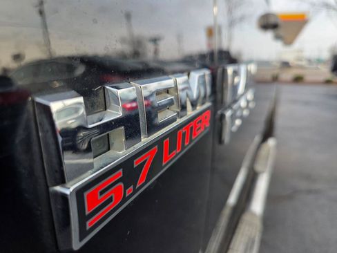 Used 2014 RAM 1500 Express image 10